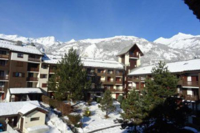 1 Bedroom flat, 5 minutes walk funicular Les Arcs & 10 minutes walk city center, Parking, Wifi